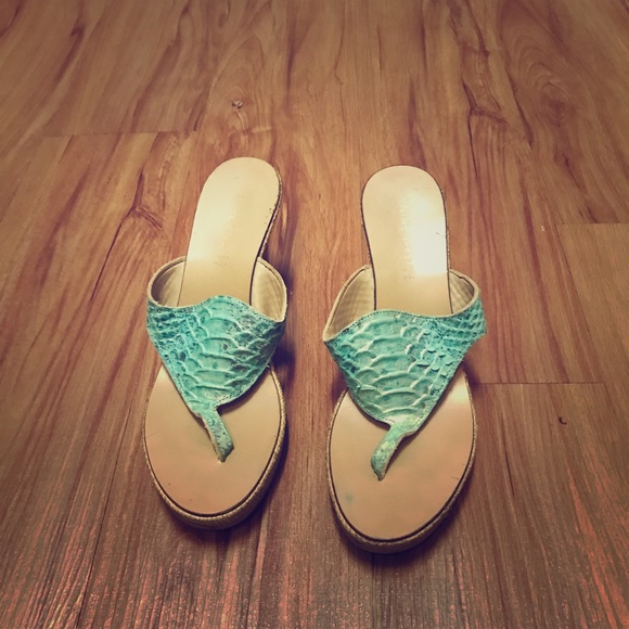 Nine West Shoes - Nine West Wedge Sandals🎈